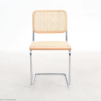 Woven caning B32 Cesca Chair in natural beech by Marcel Breuer, front facing view.