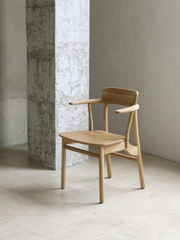 The Crown Dining Chair