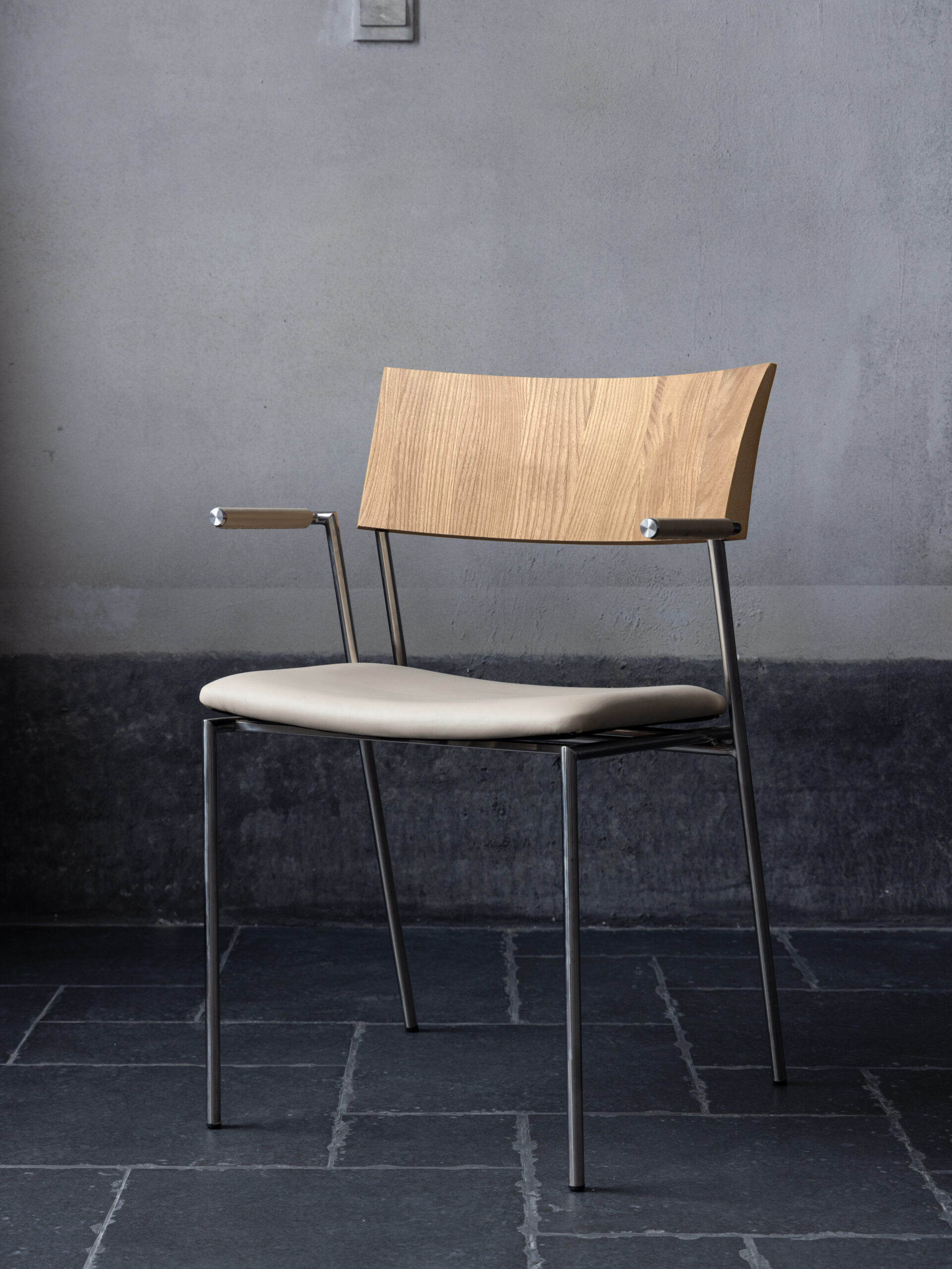 The Shuge Dining Chair