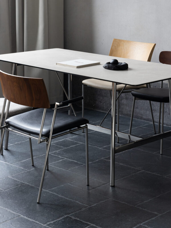 The Shuge Dining Table