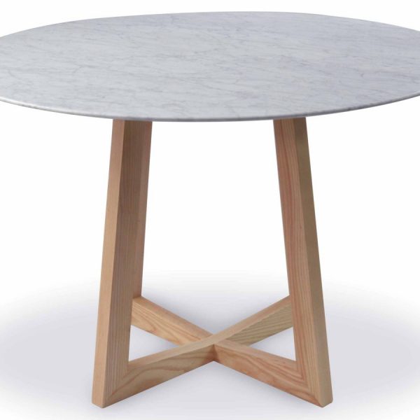 TAREMA Dining Table