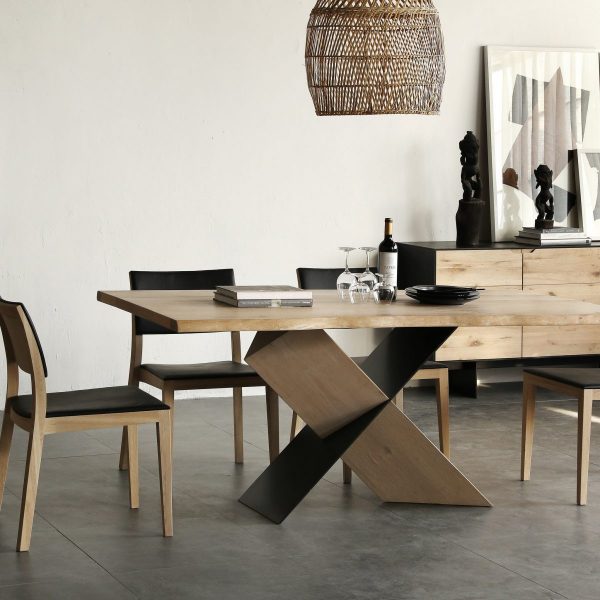 VELIMO Dining Table