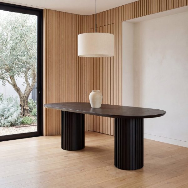 HARIVO Dining Table