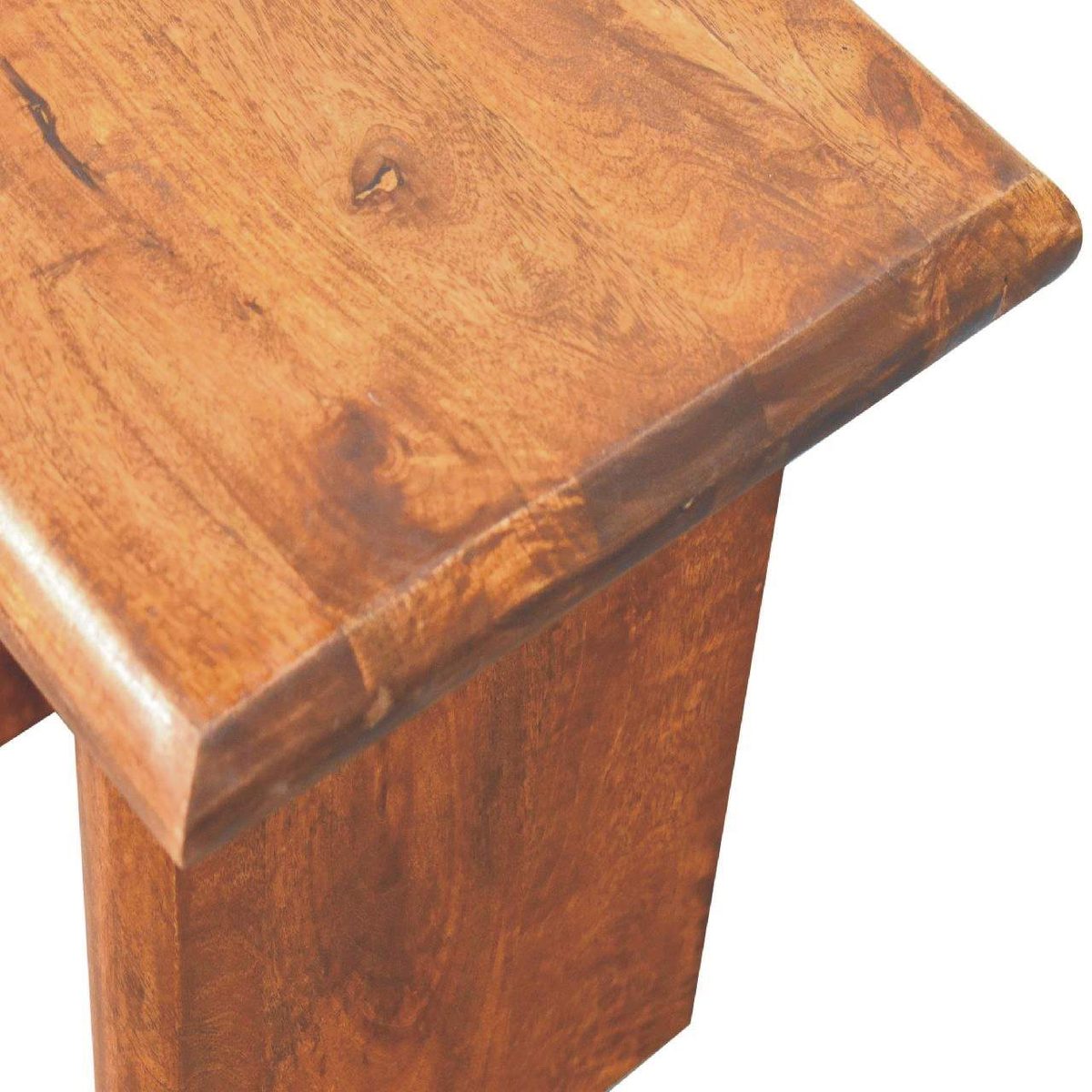 SERARA Side Table SERARA Side Table