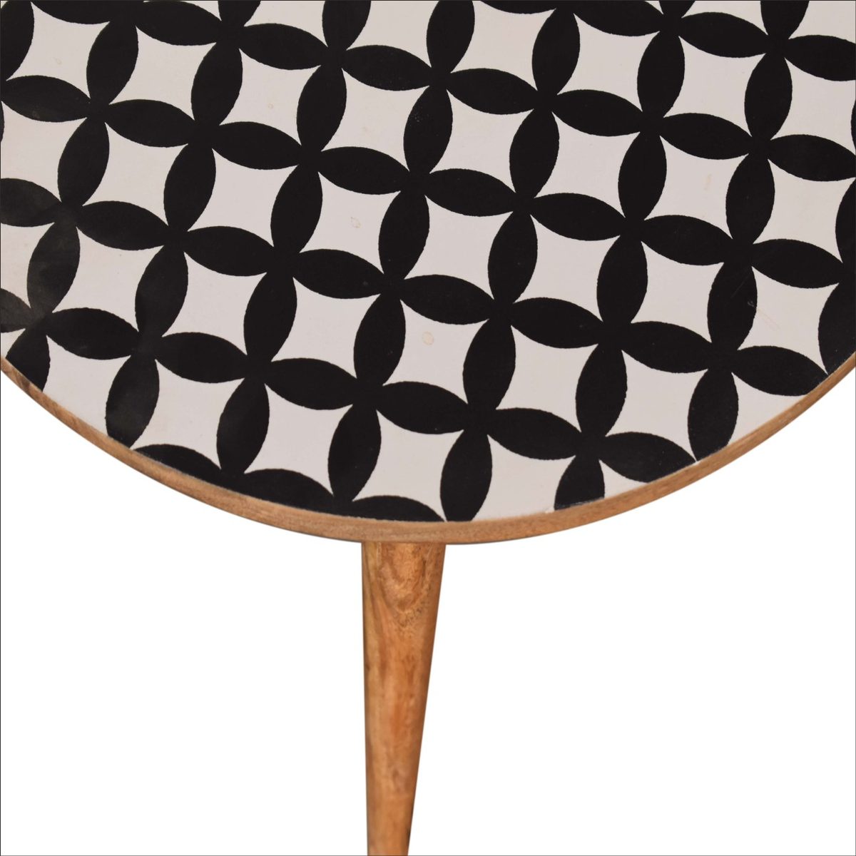 SEROVI Side Table SEROVI Side Table